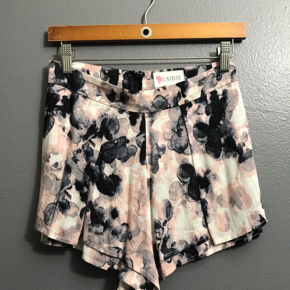 women’s skort